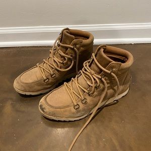 Harlow lace boots SOREL